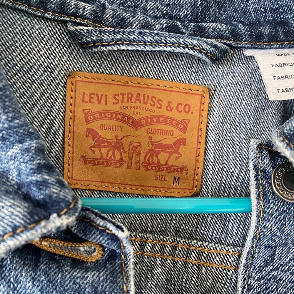 Levi’s Denim Jacket - Picture 5 of 13